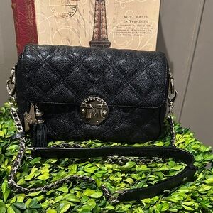 Metro city Black Quilted Crossbody Bag